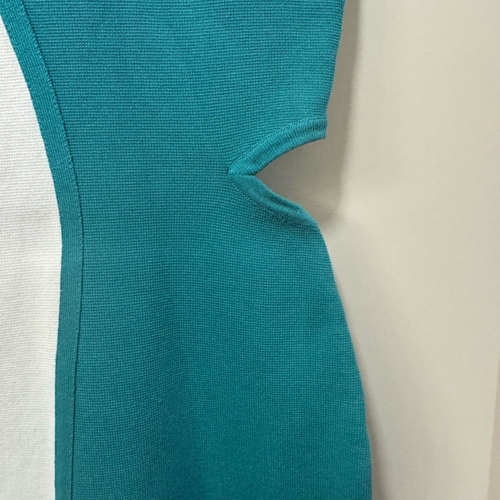 WOW Couture Teal and White Asymmetrical Bodycon Dress - Picture 4 of 6
